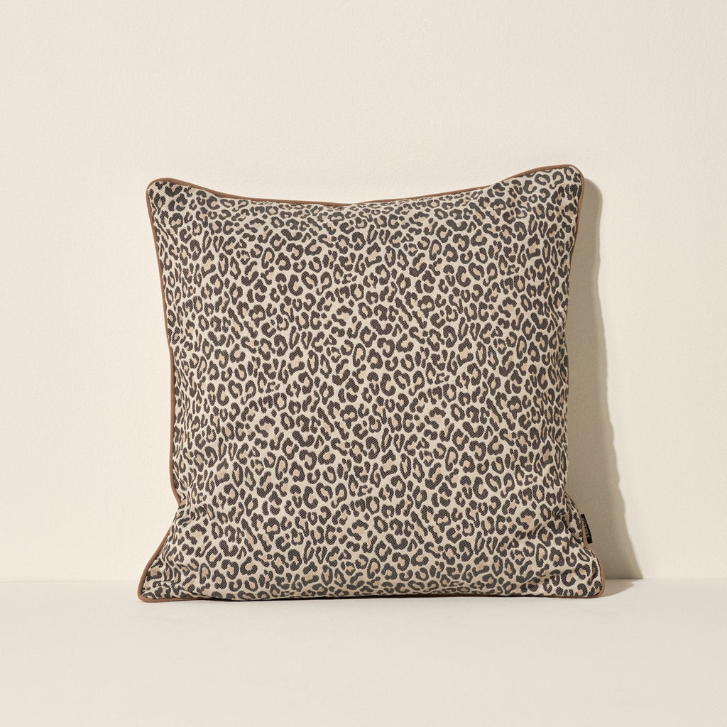 Goodee-Goodee-rPET Pillow - Couleur - Himalayan Leopard Snow Jacquard