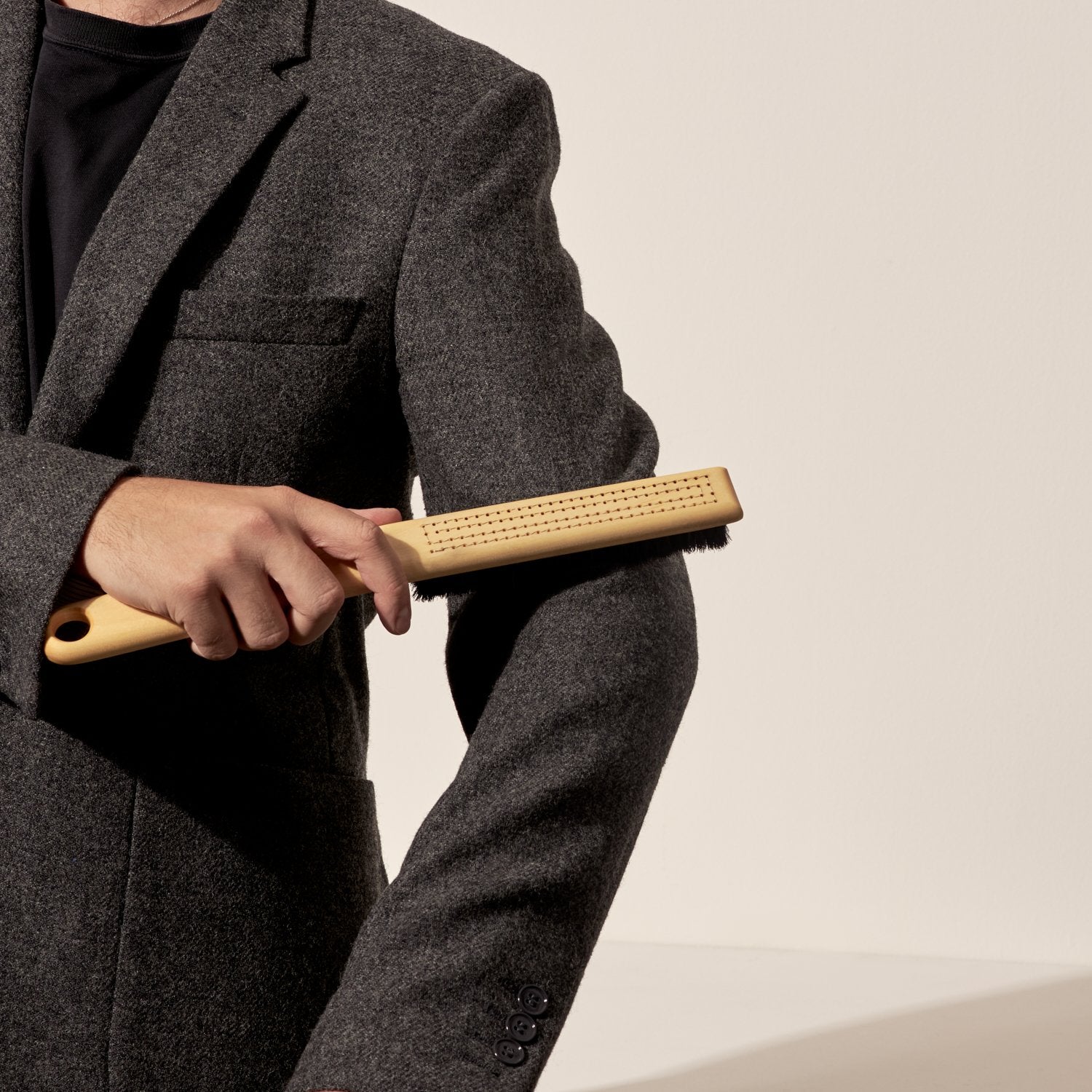 Goodee-Iris Hantverk-Clothes Brush
