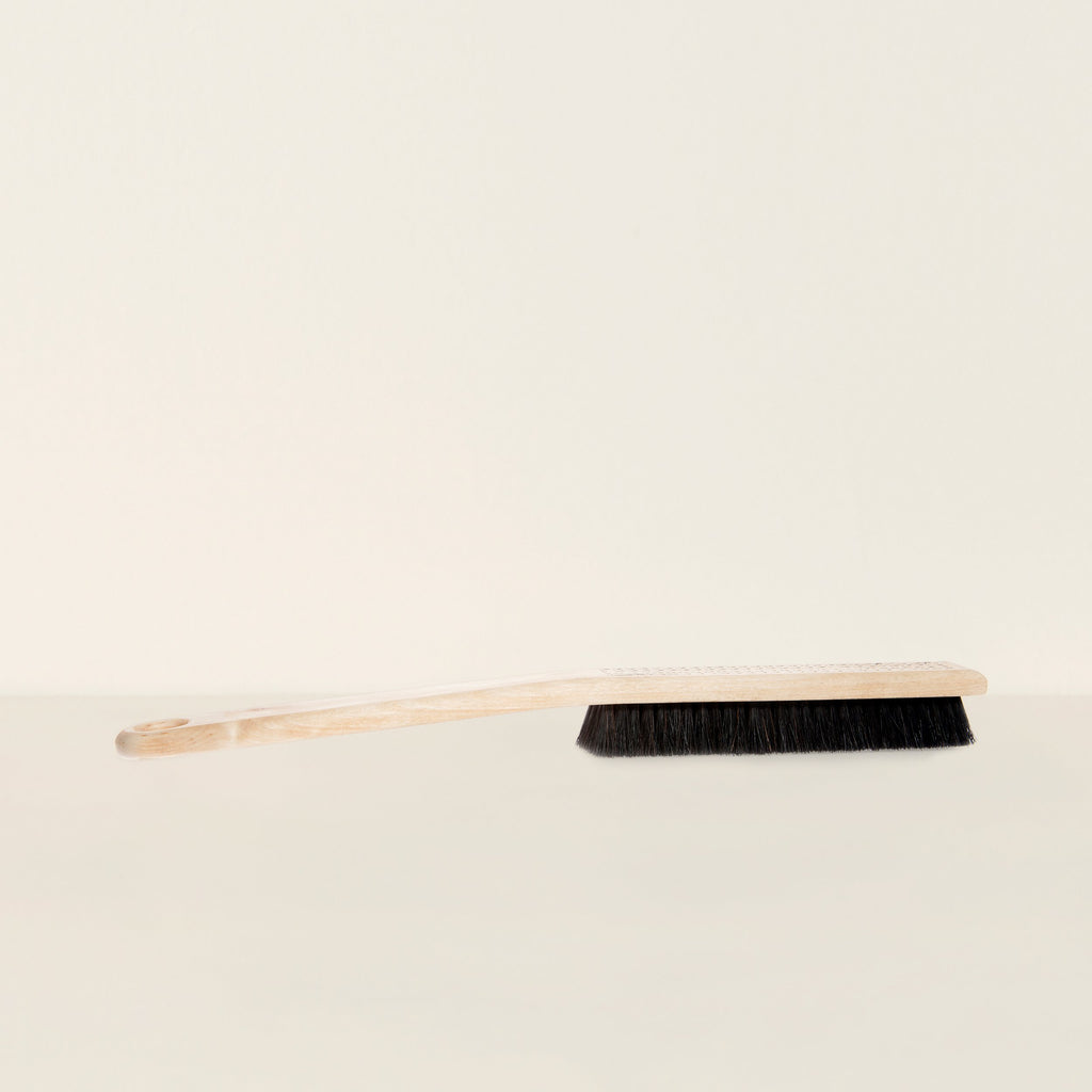 Goodee-Iris Hantverk-Clothes Brush