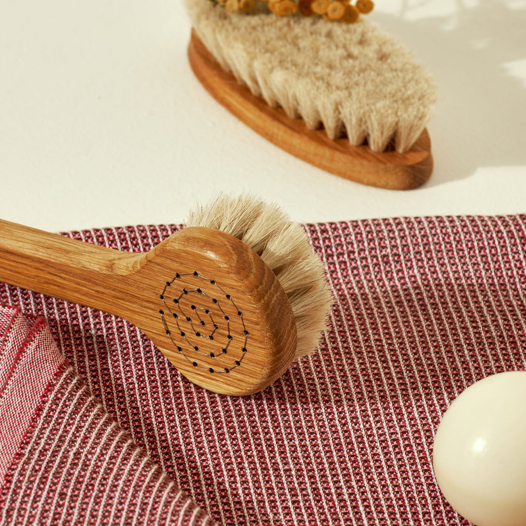 Goodee-Iris Hantverk-Lovisa Bath Brush