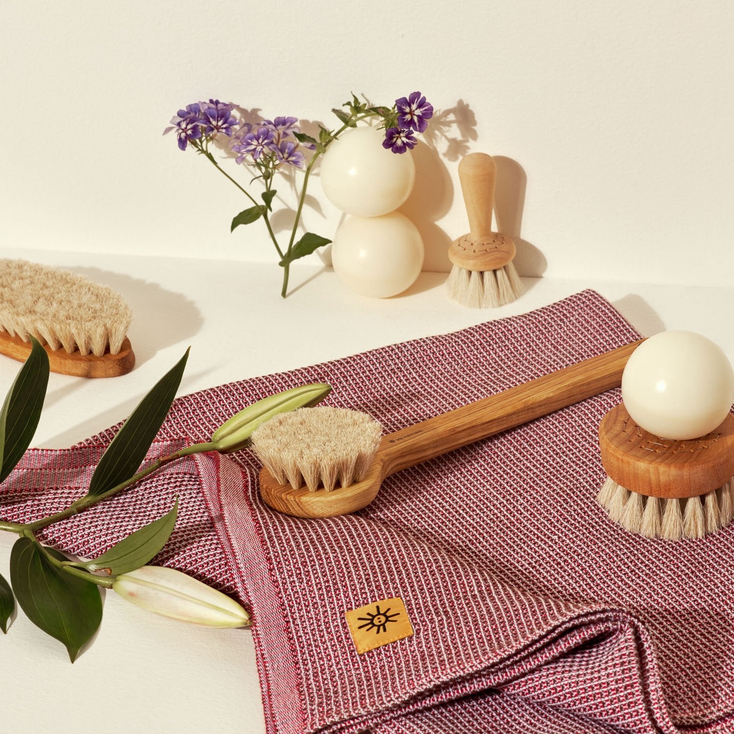 Goodee-Iris Hantverk-Lovisa Bath Brush