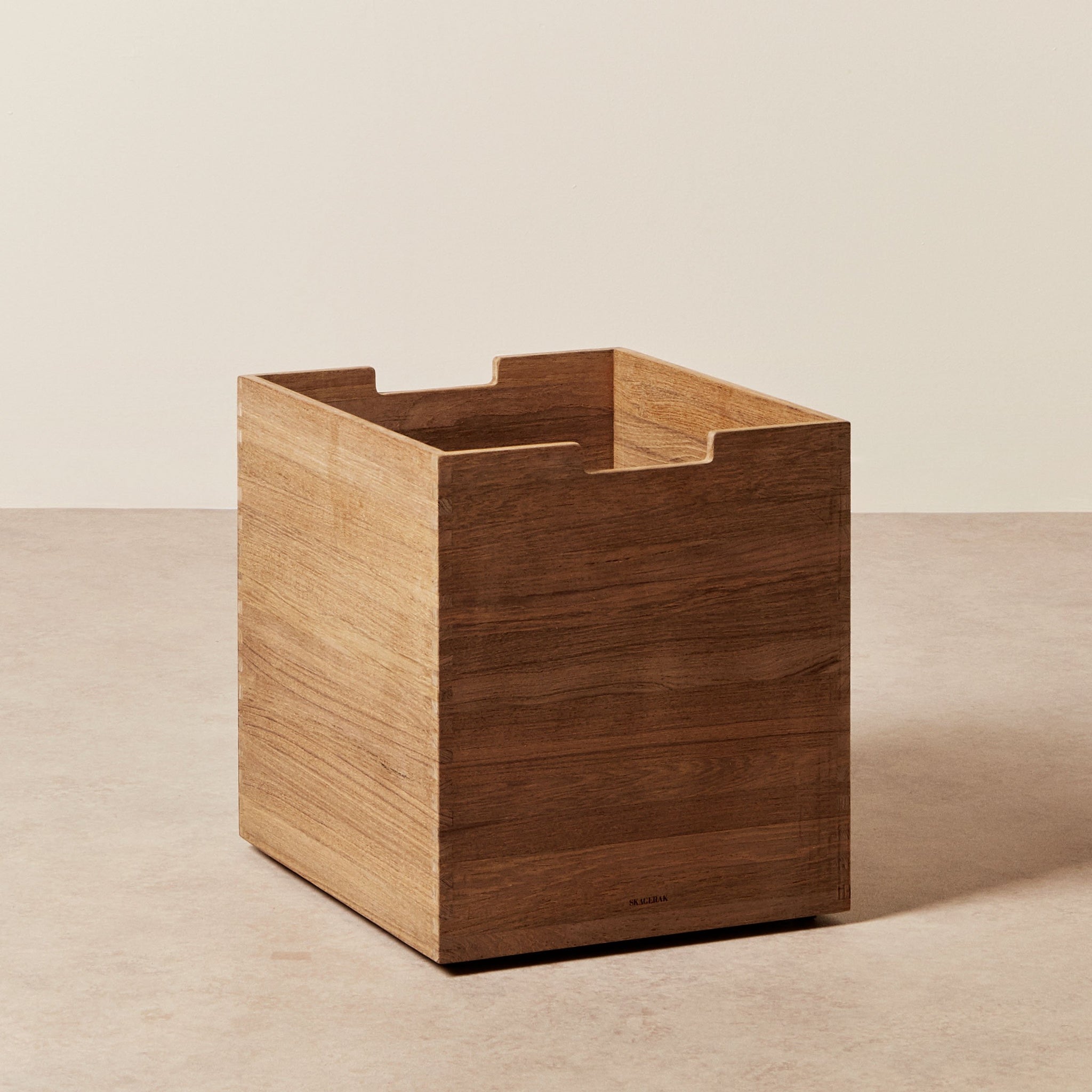 SKAGERAK（スカゲラック） / Cutter Box Low Cutter Box（カッター ボックス）/ SKAGERAK BY FRITZ HANSEN