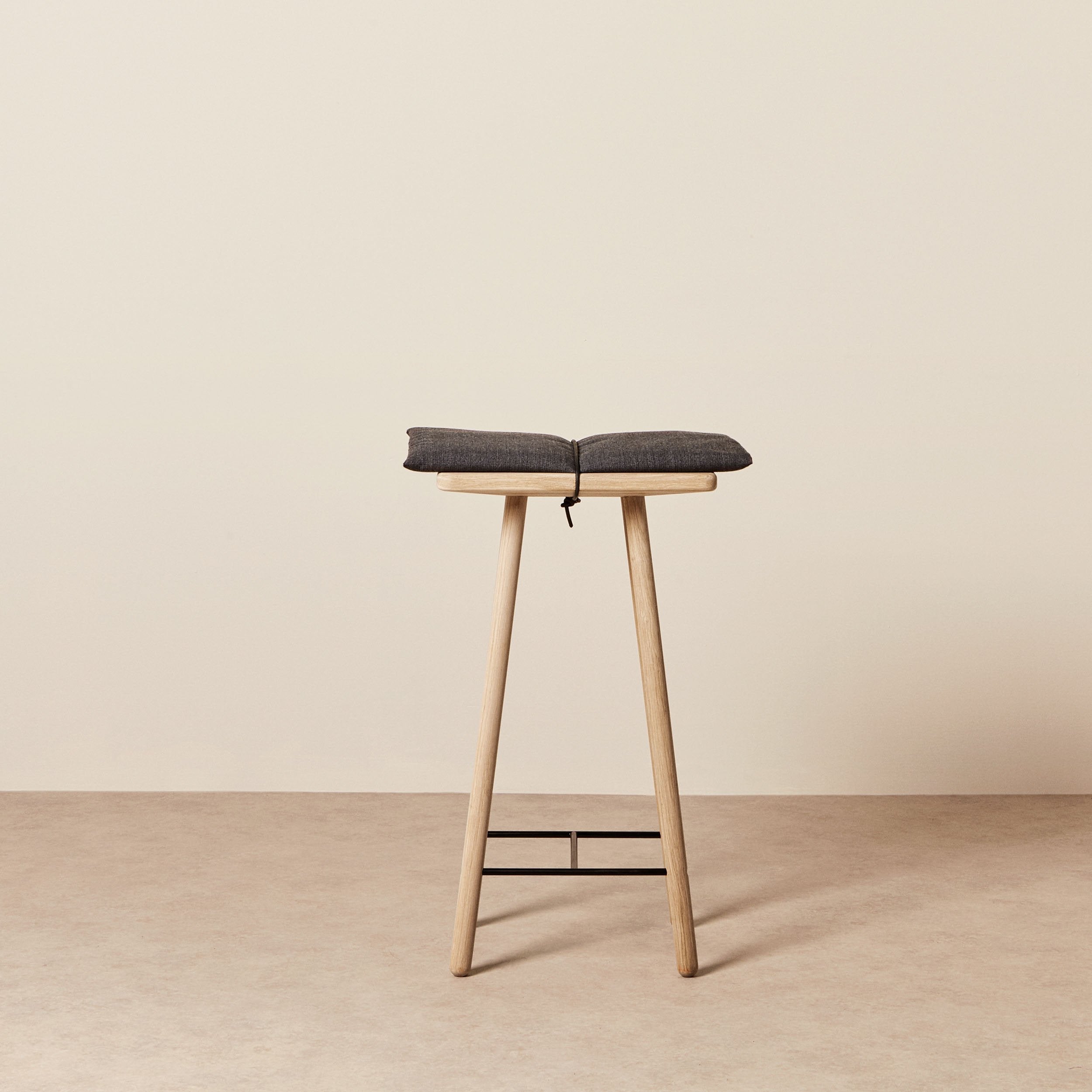 Goodee-Skagerak Georg Bar Stool - Color - Oak