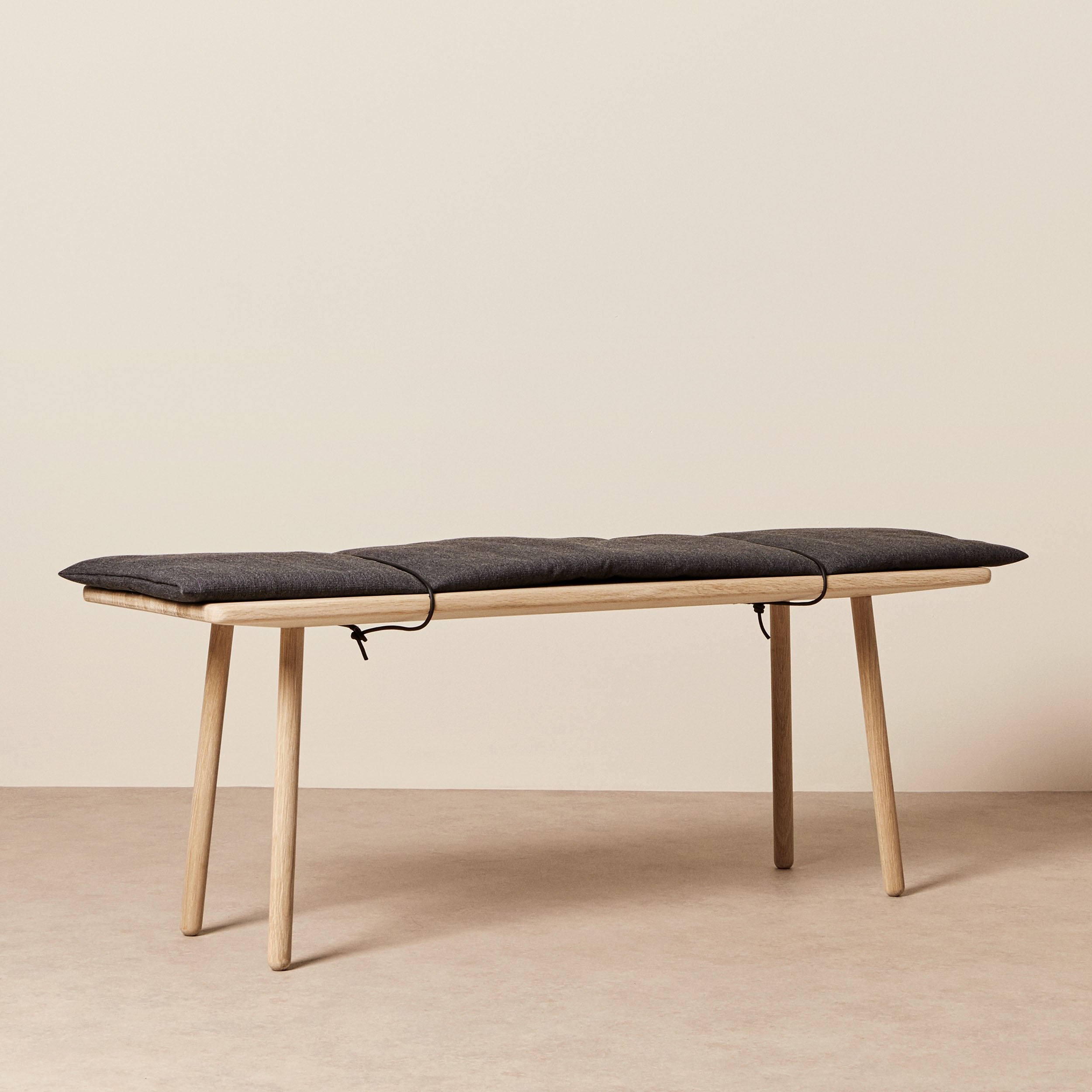 Goodee-Skagerak Georg Bench - Color - Oak