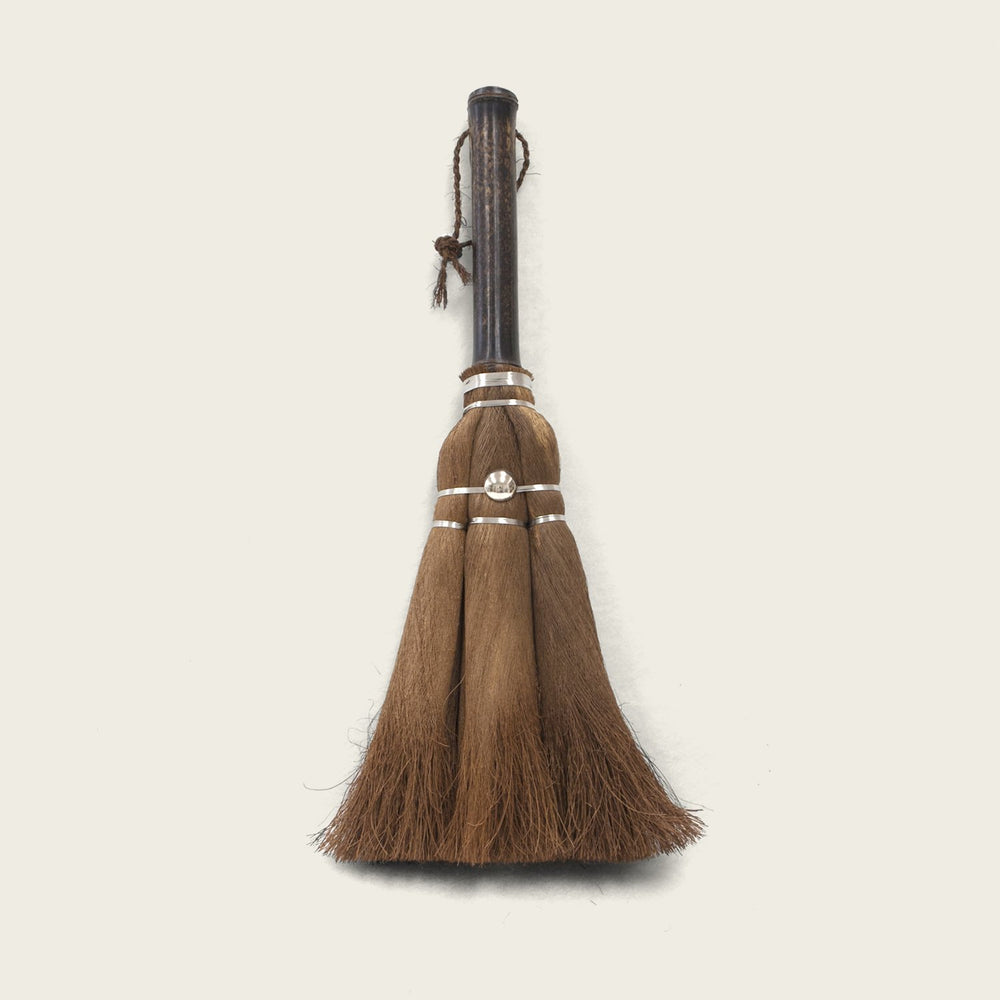 Handy Broom with Japanese Cypress Handle