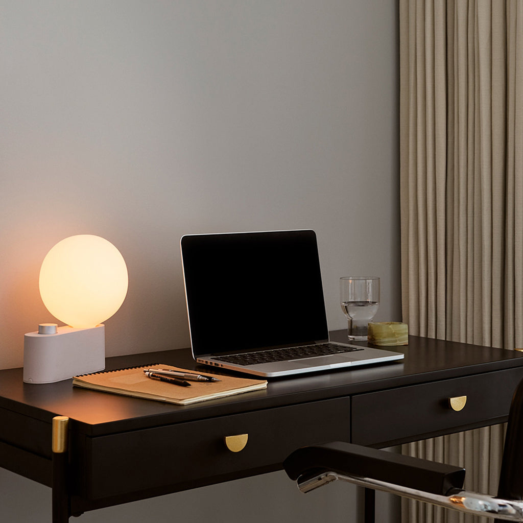 Goodee-Tala Alumina Table Lamp with Sphere IV - Color - Blossom