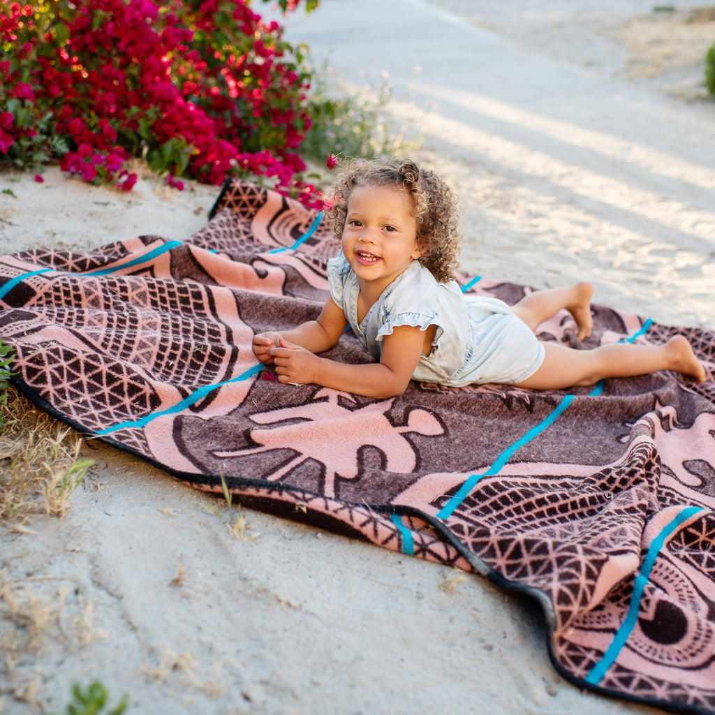 Goodee-Basotho Heritage Blankets-Kharetsa Blanket - Color - Salmon