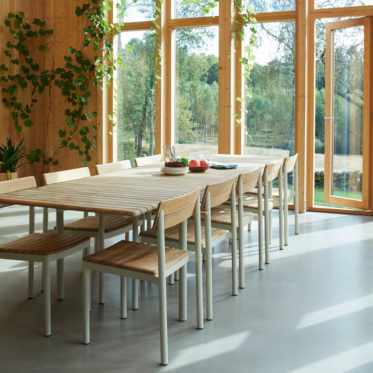 Goodee-Skagerak Pelago Table - Color - Light Ivory