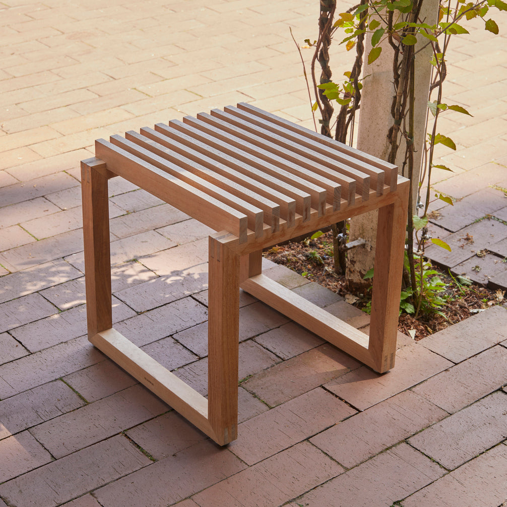 Garden wooden stool shop