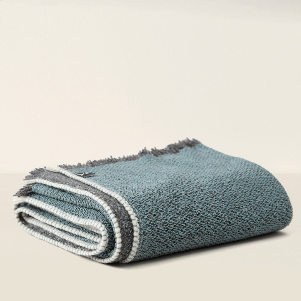 Goodee-Teixidors Urano Throw - Color - Lead Blue